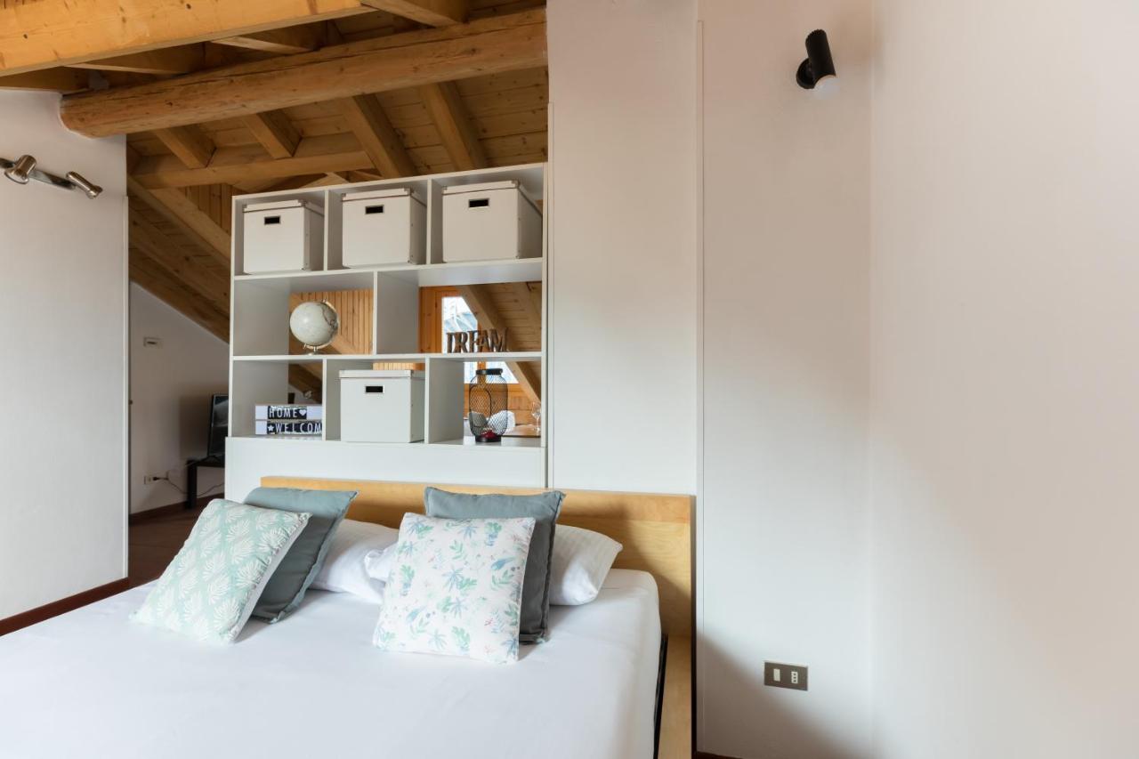 Milano Apartments Mortara Exterior foto