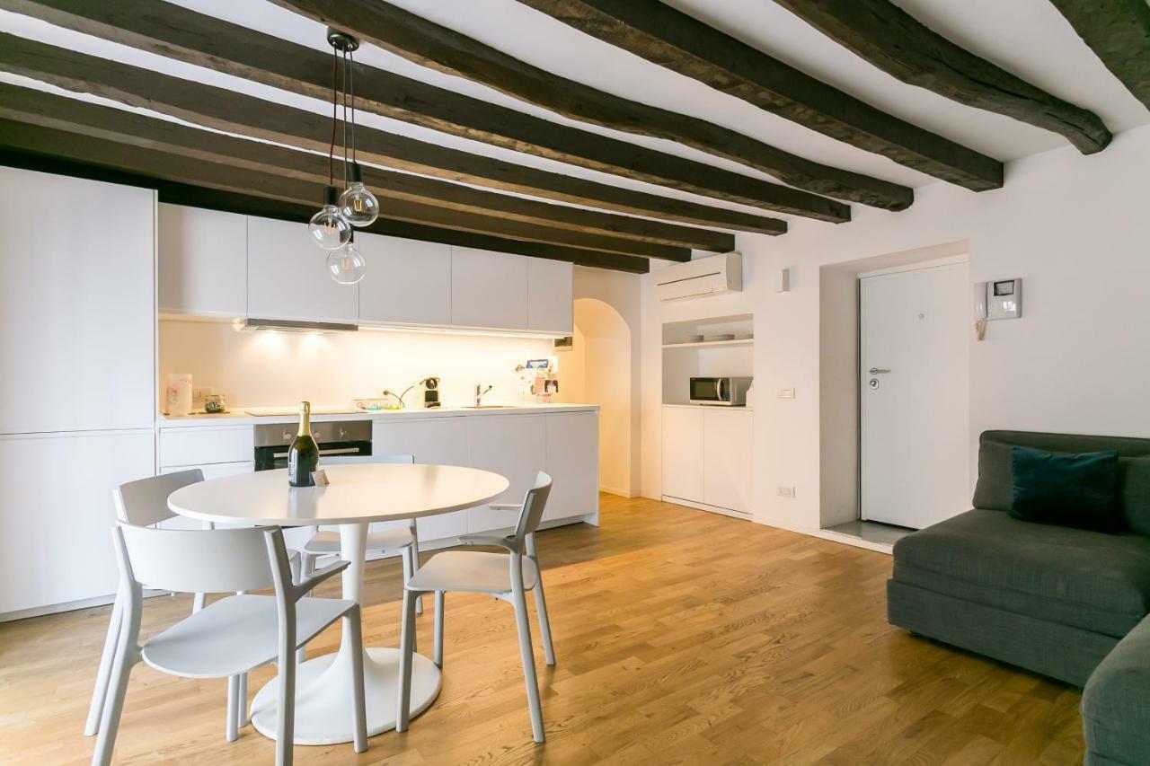 Milano Apartments Mortara Exterior foto